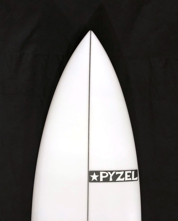 PYZEL SURFBOARDS パイゼルサーフボード/ PHANTOM 5'7